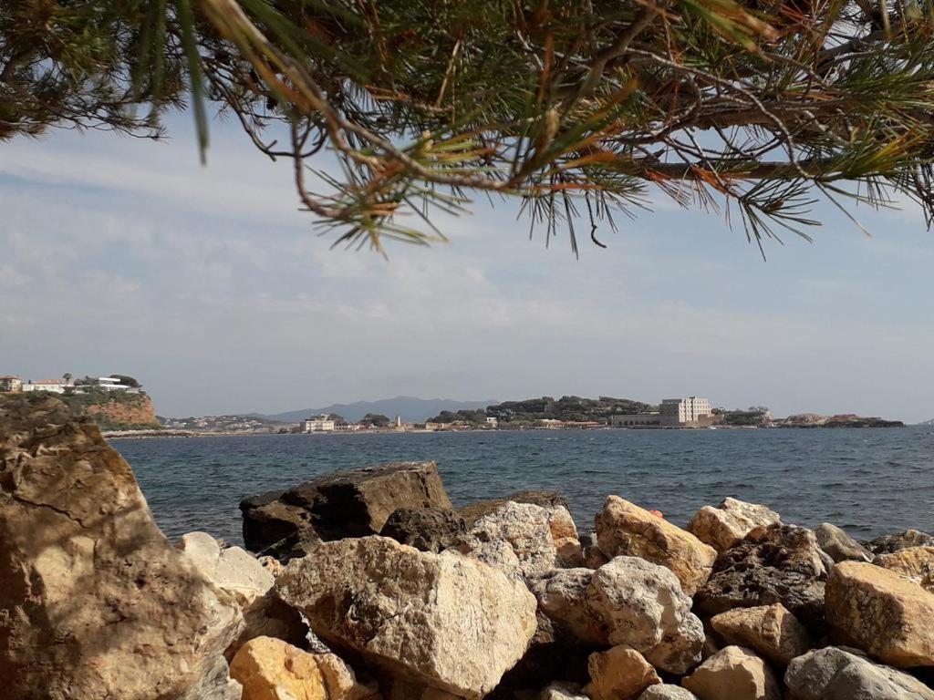 T2 Bandol Ideal Vacances 2 Etoiles Εξωτερικό φωτογραφία